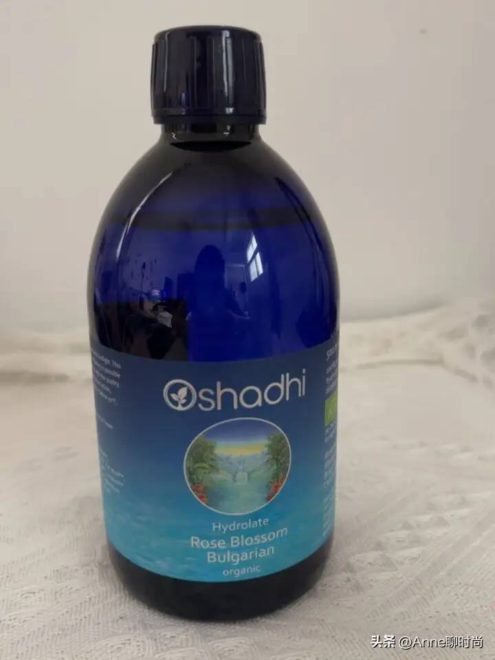 Oshadh大马士革玫瑰纯露500ml：水润肌肤的秘密武器